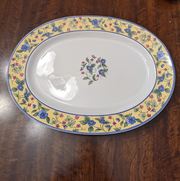 Oneida 14" Serving Platter - Picture 1 of 3